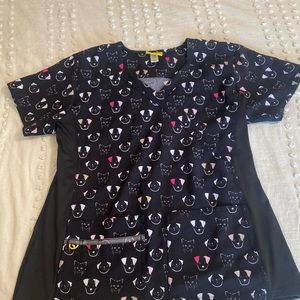 🐶Dog & Cat Print Scrub Top😸